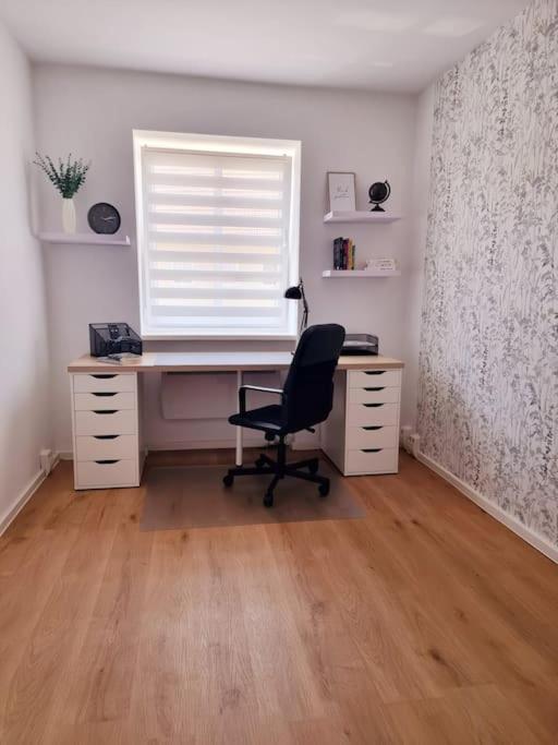 Traumhafte Auszeit Apartment Bad Lauchstadt ภายนอก รูปภาพ
